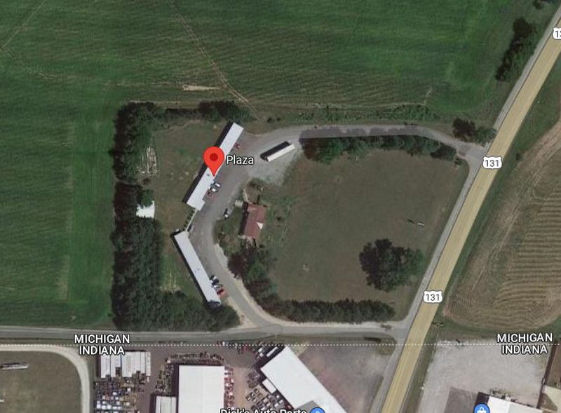 Plaza Motel - Aerial Map (newer photo)